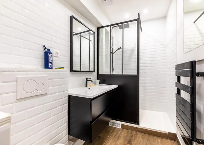 Guestready - Retiro Moderno Perto Da Torre Eiffel Appartamento